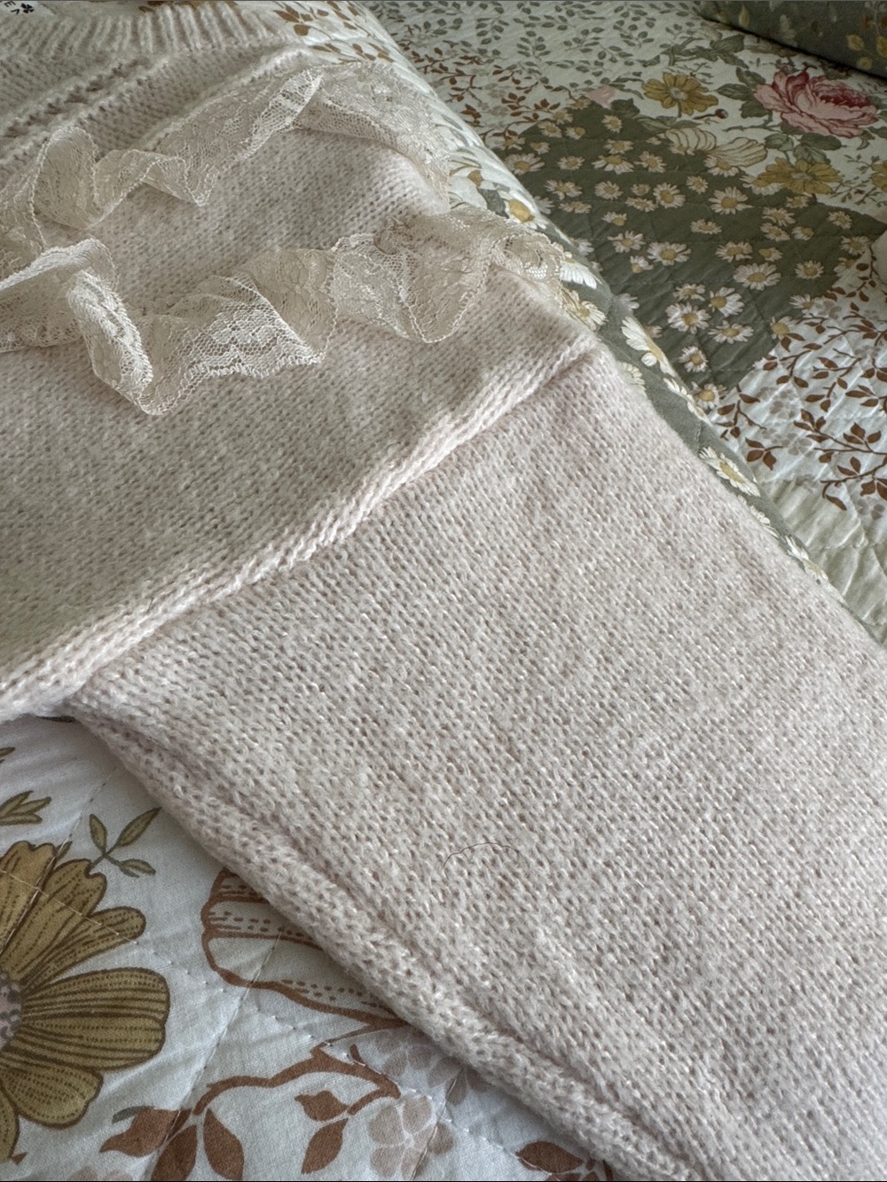 Cream Knit Sweater with Ruffled Lace - Picture 4 of 6